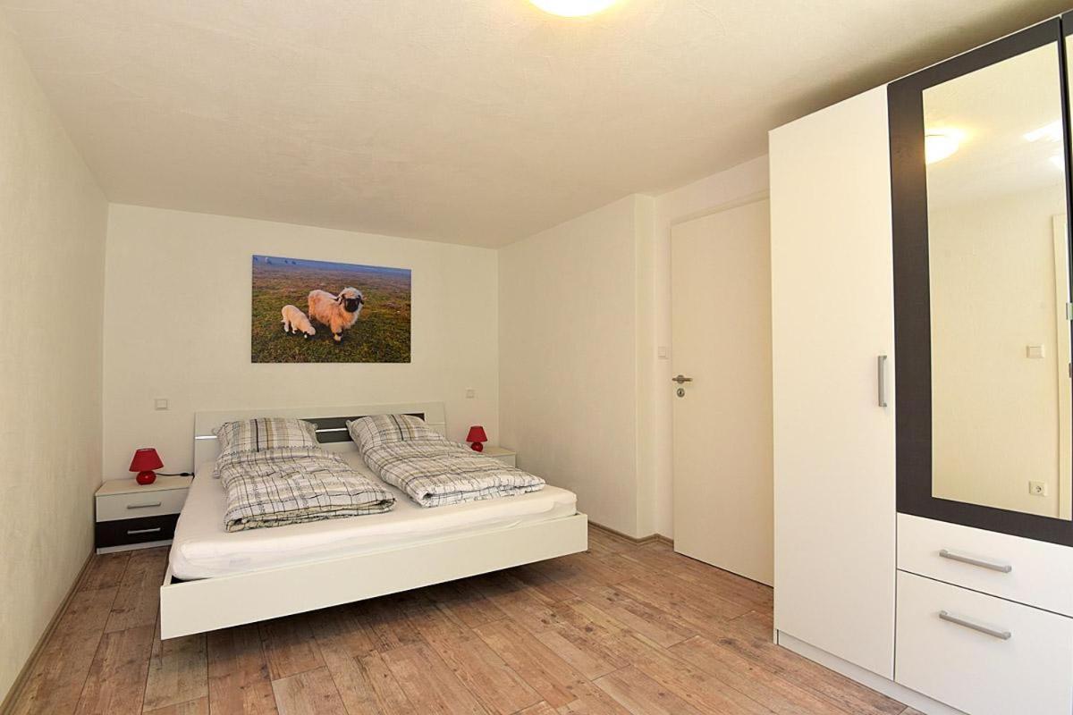 Gasthaus Und Hotel Peterhaensel Spechtsbrunn Room photo